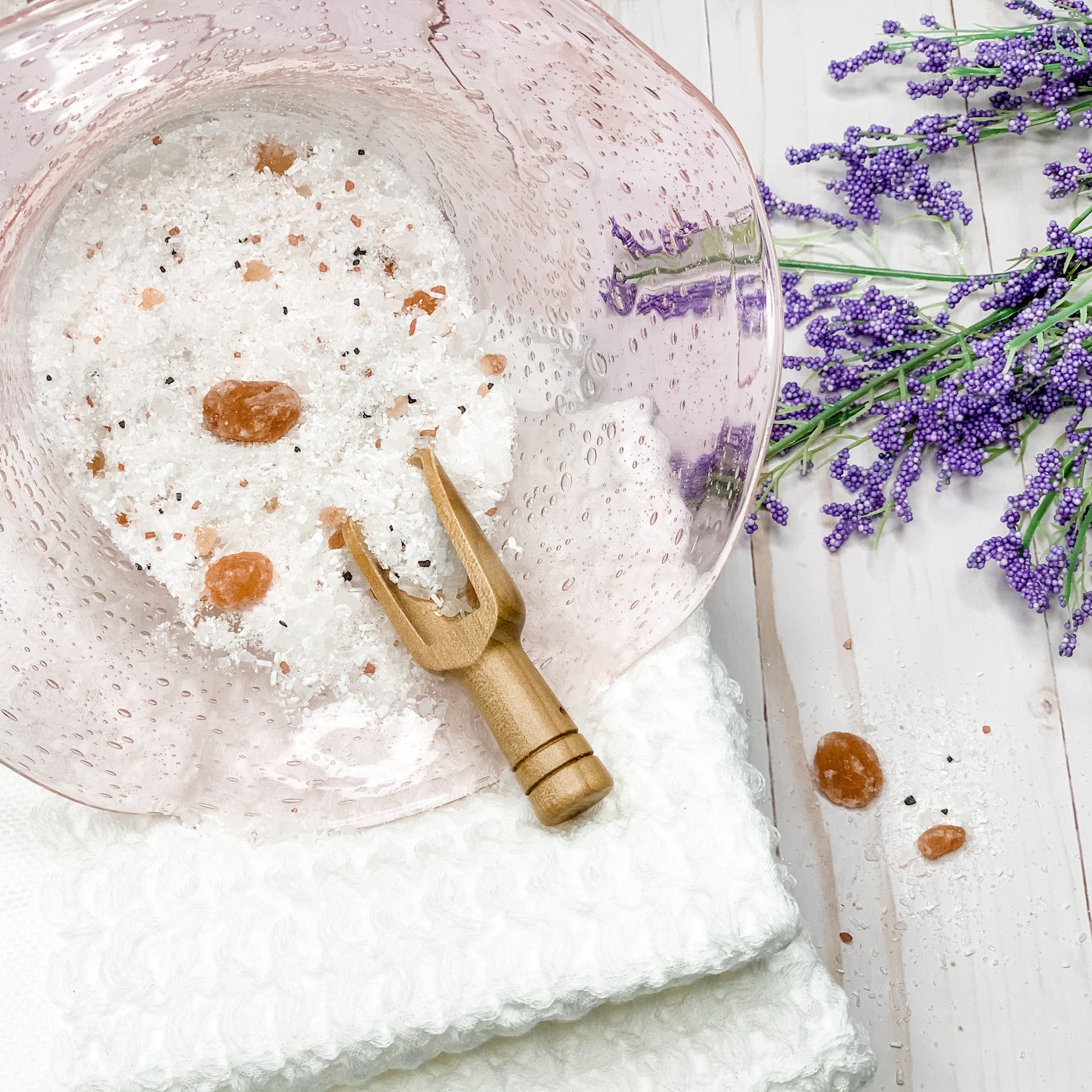 Soothing Bath Salts with Lavender EO
